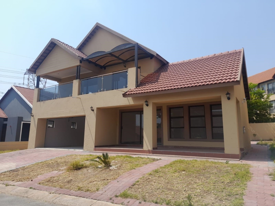 To Let 5 Bedroom Property for Rent in Kosmosdal Gauteng