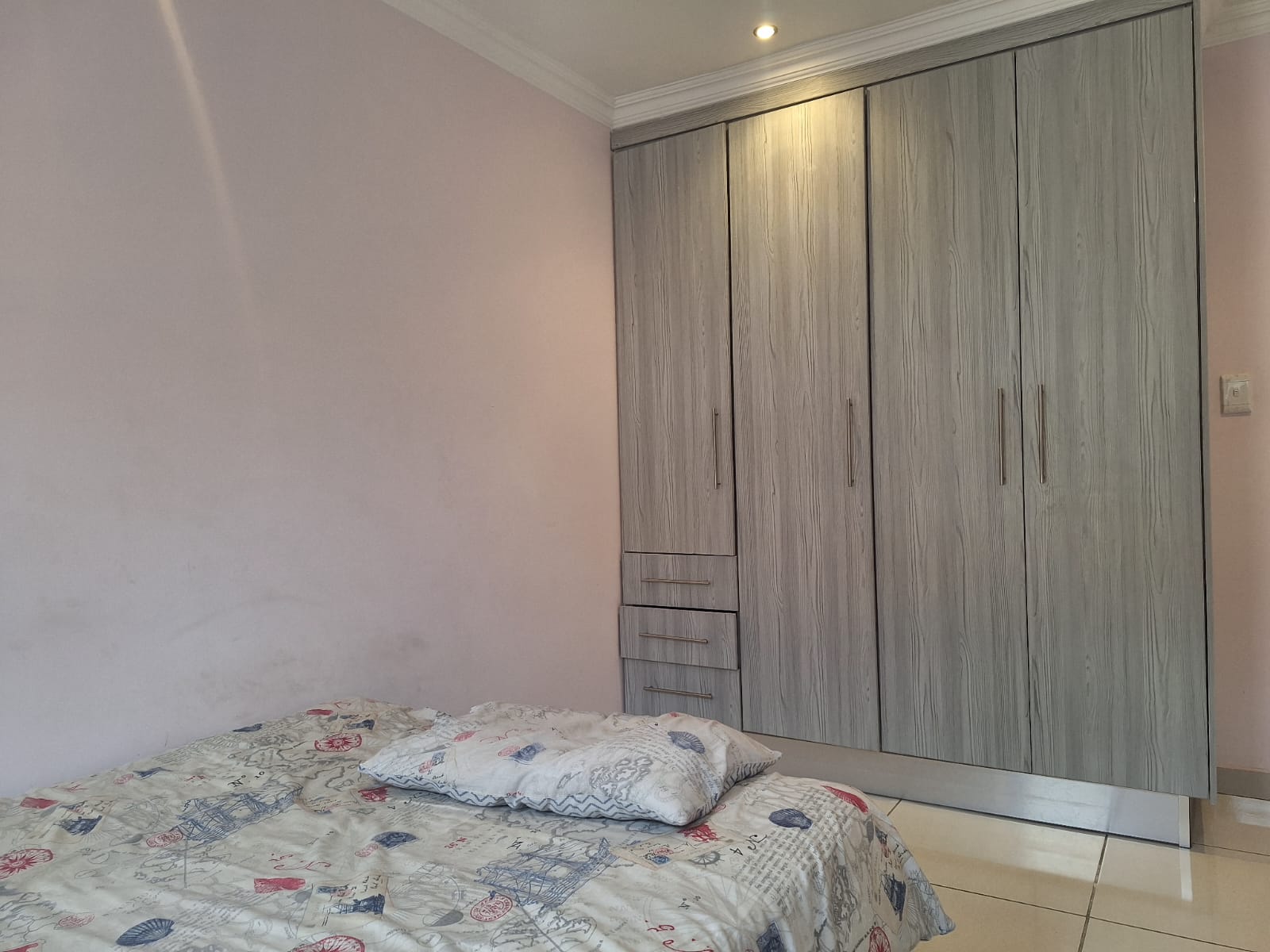 To Let 5 Bedroom Property for Rent in Kosmosdal Gauteng