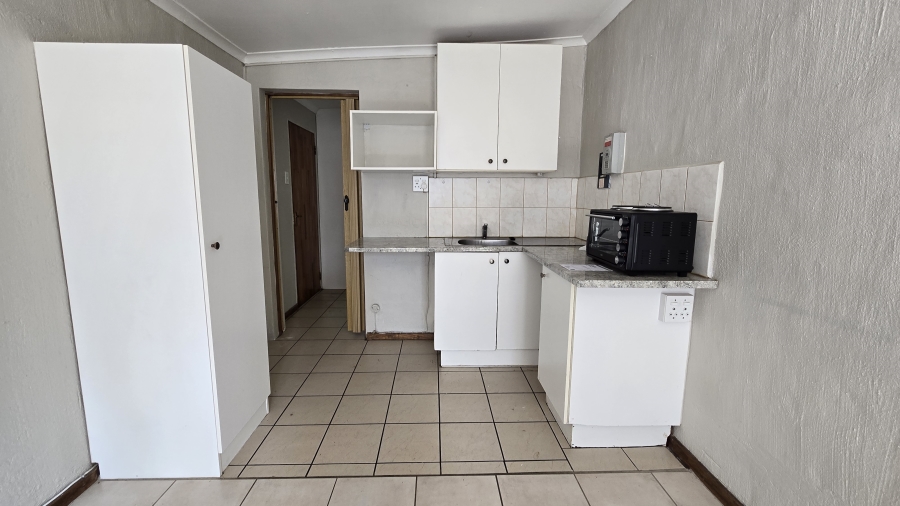 To Let 2 Bedroom Property for Rent in Eden Glen Gauteng