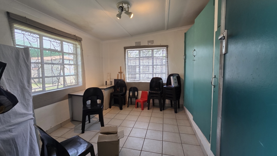 To Let 3 Bedroom Property for Rent in Edendale Gauteng