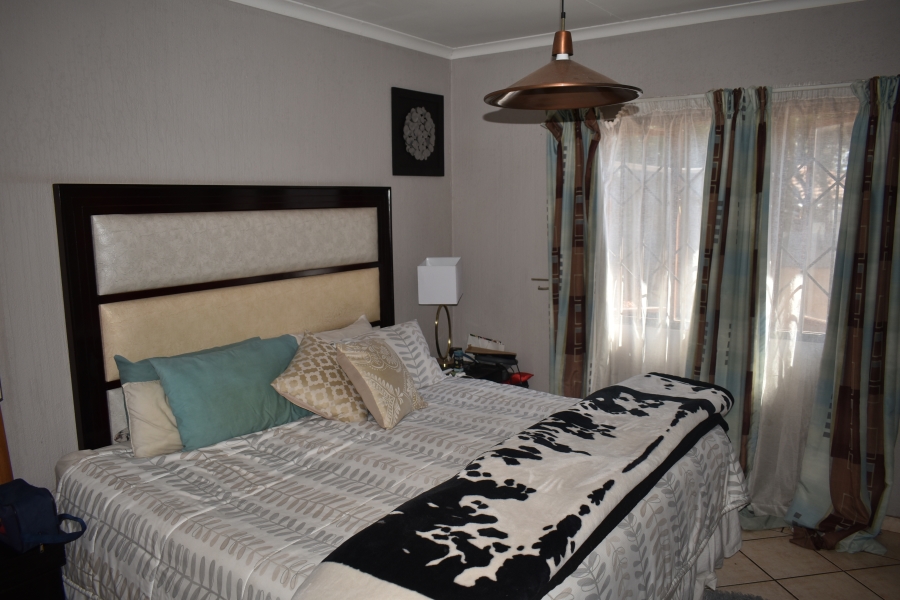 3 Bedroom Property for Sale in Heatherview Gauteng