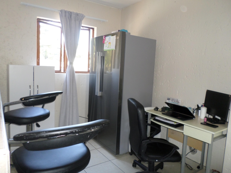 2 Bedroom Property for Sale in Randpark Ridge Gauteng