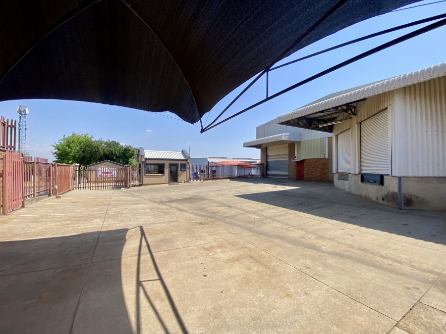 Commercial Property for Sale in Randjespark Gauteng