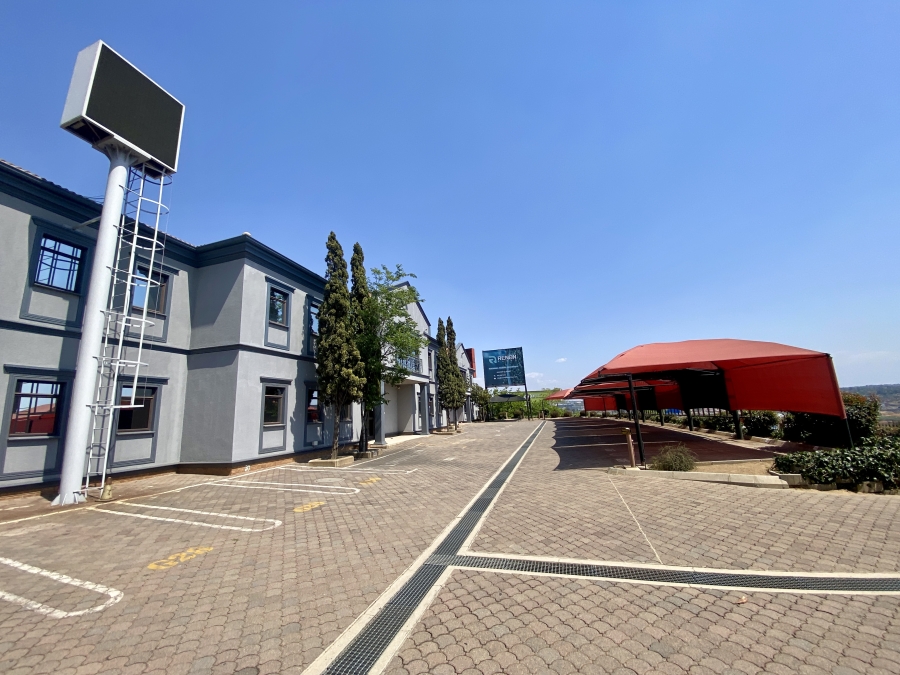 Commercial Property for Sale in Randjespark Gauteng