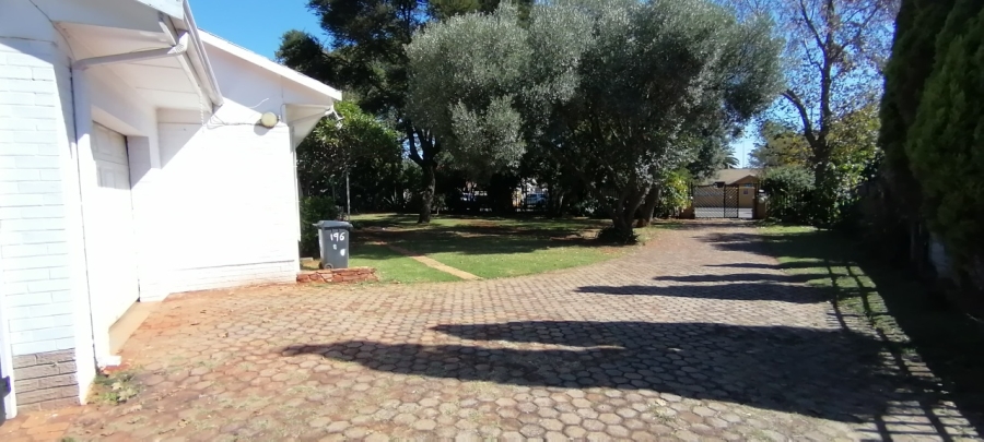 4 Bedroom Property for Sale in Fairland Gauteng