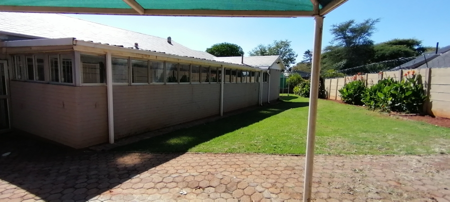 4 Bedroom Property for Sale in Fairland Gauteng