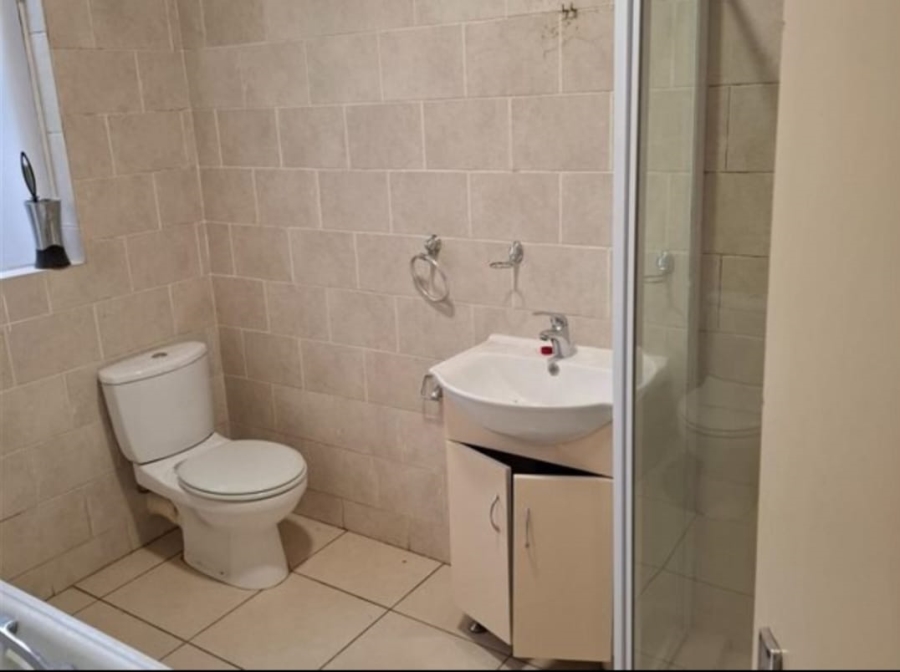 To Let 2 Bedroom Property for Rent in Ferndale Gauteng