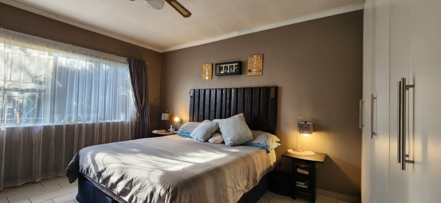 3 Bedroom Property for Sale in Meredale Gauteng