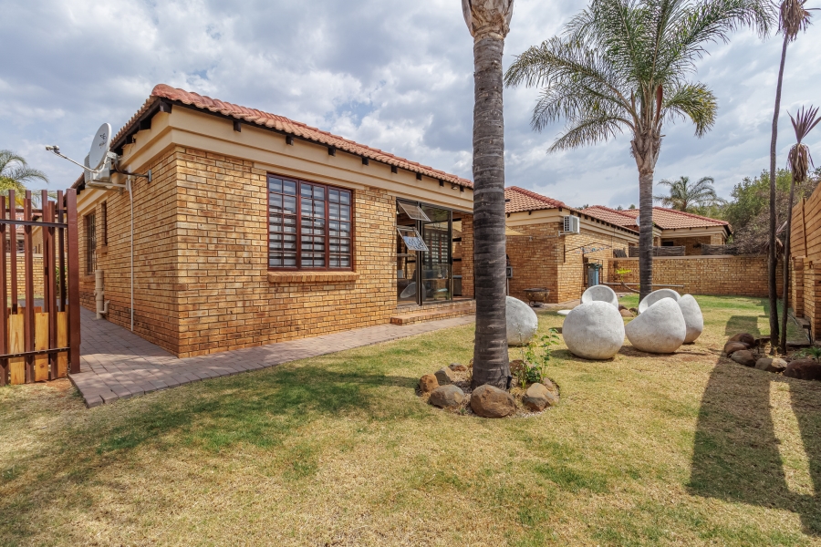 3 Bedroom Property for Sale in Pinehaven Gauteng