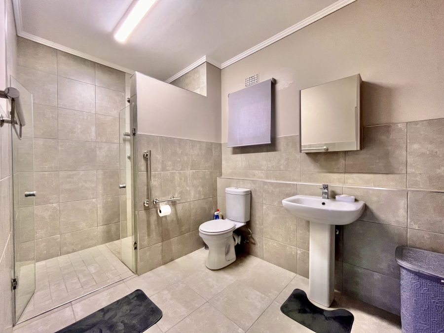 1 Bedroom Property for Sale in North Riding AH Gauteng