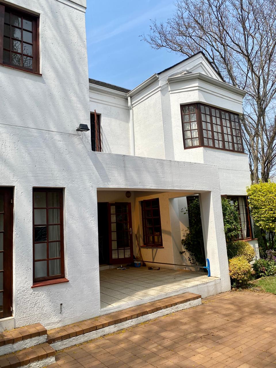 To Let 3 Bedroom Property for Rent in Bryanston Gauteng