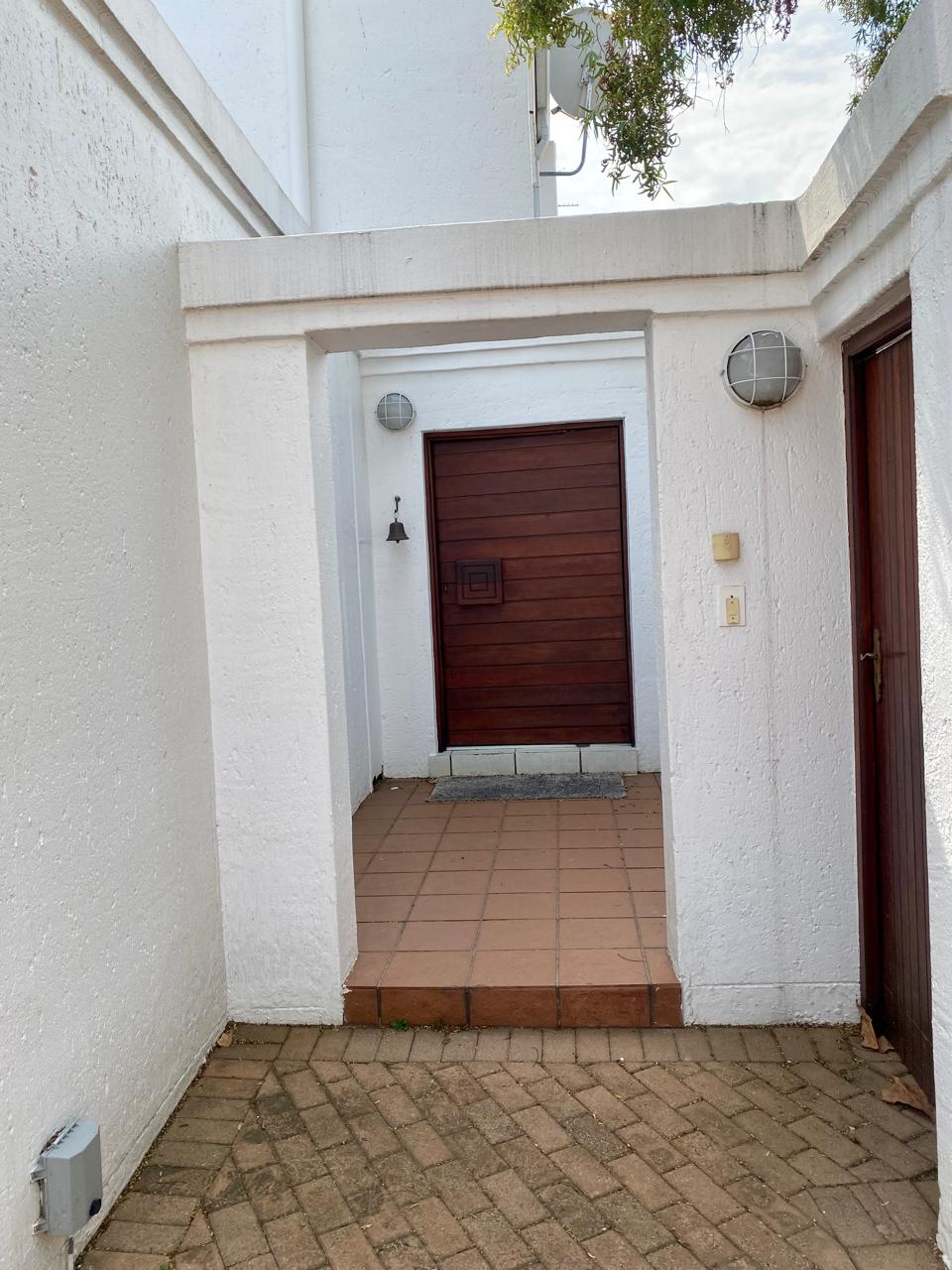 To Let 3 Bedroom Property for Rent in Bryanston Gauteng