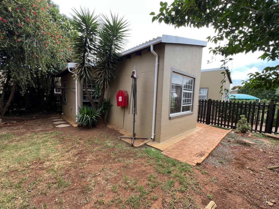 To Let 3 Bedroom Property for Rent in Meyersdal Gauteng