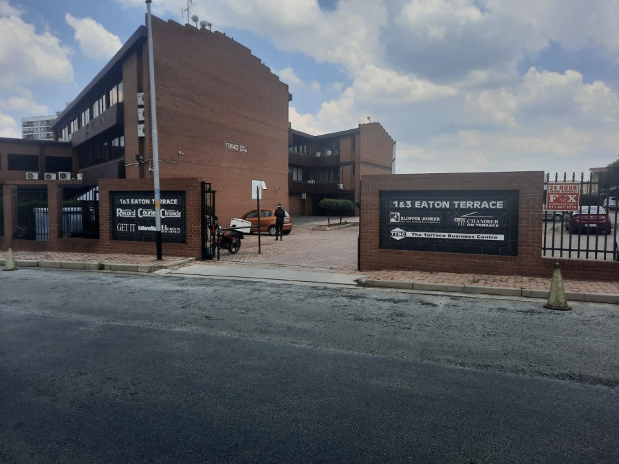 To Let commercial Property for Rent in New Redruth Gauteng