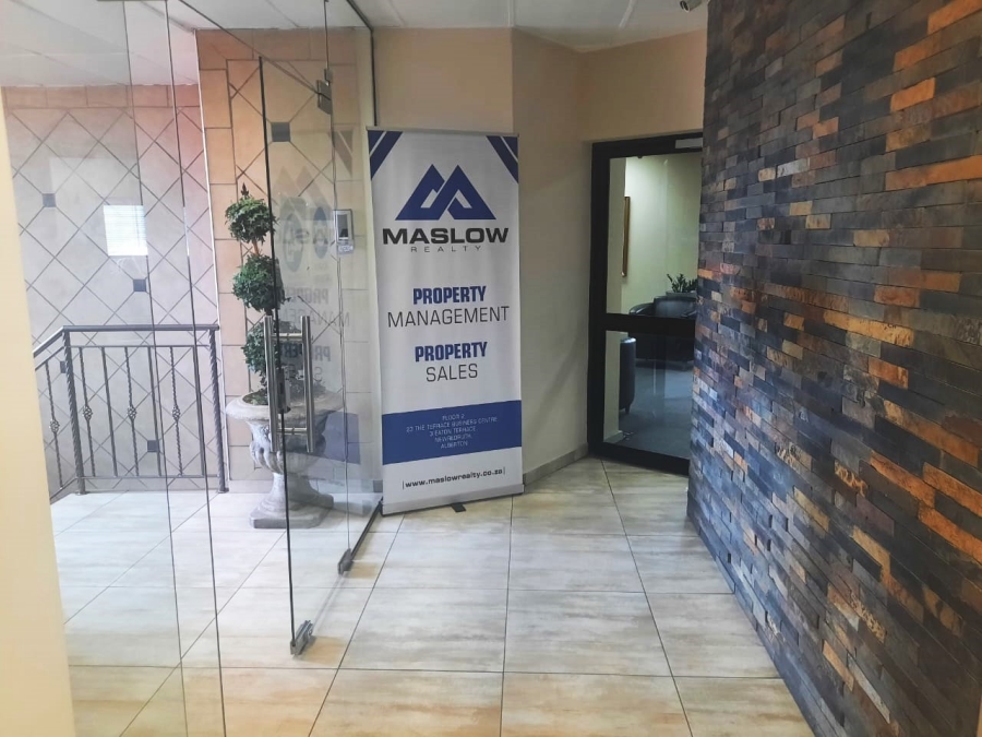 To Let commercial Property for Rent in New Redruth Gauteng