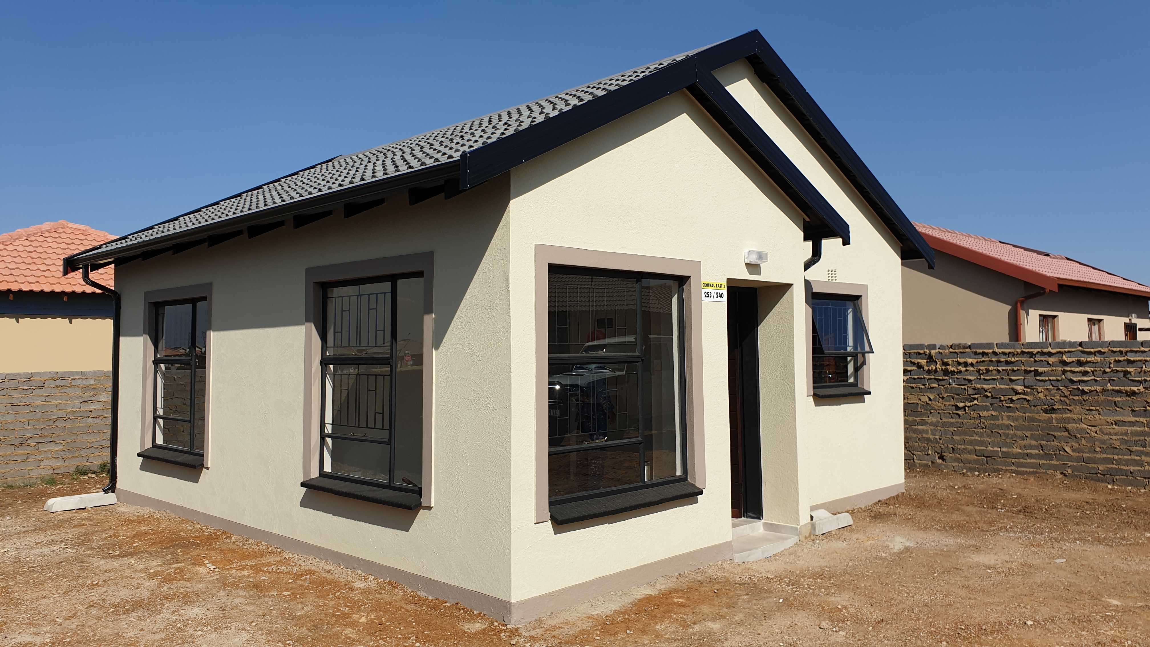 3 Bedroom Property for Sale in Windmill Park Gauteng