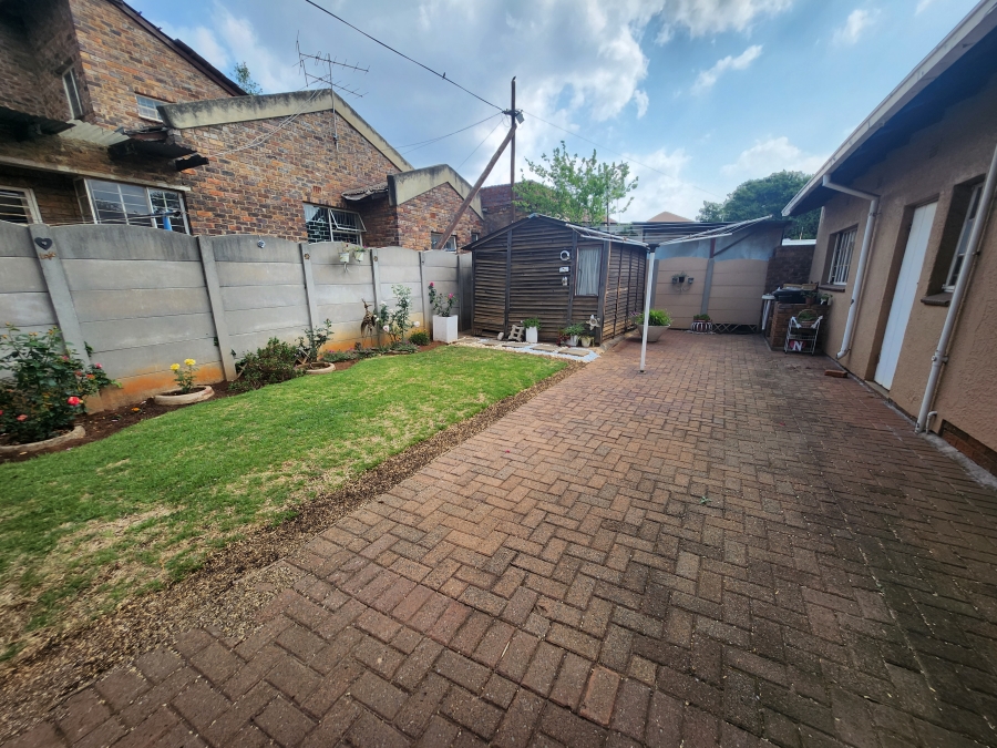 4 Bedroom Property for Sale in Brakpan Central Gauteng