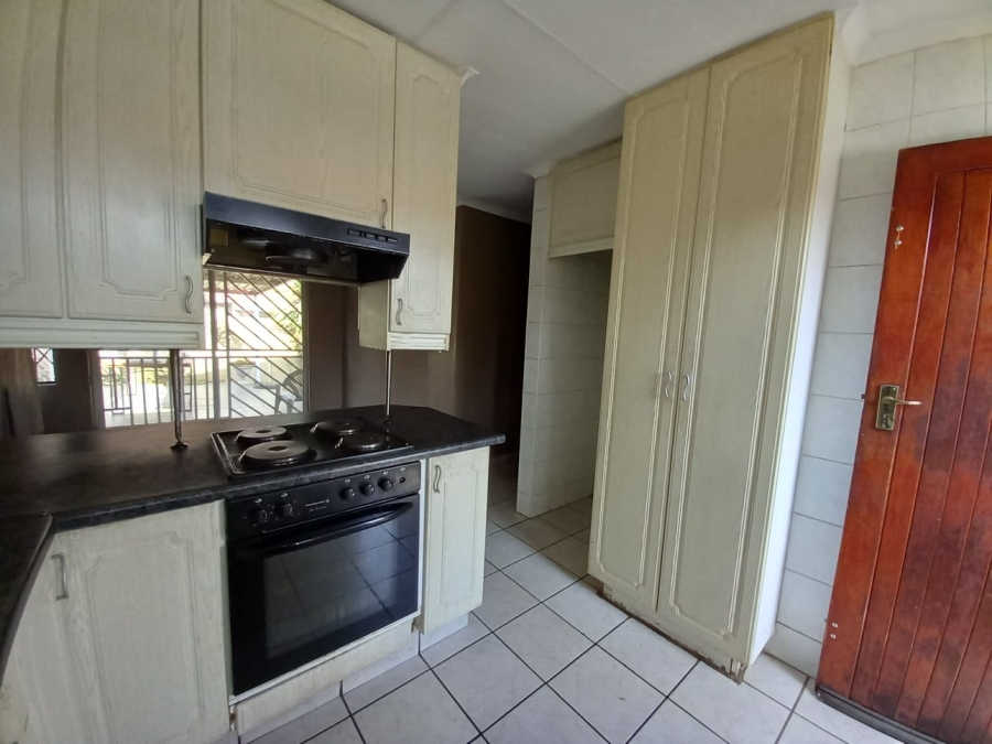 3 Bedroom Property for Sale in Birchleigh Gauteng