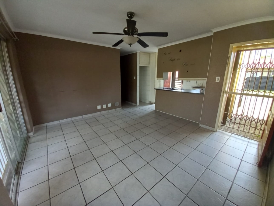 3 Bedroom Property for Sale in Birchleigh Gauteng