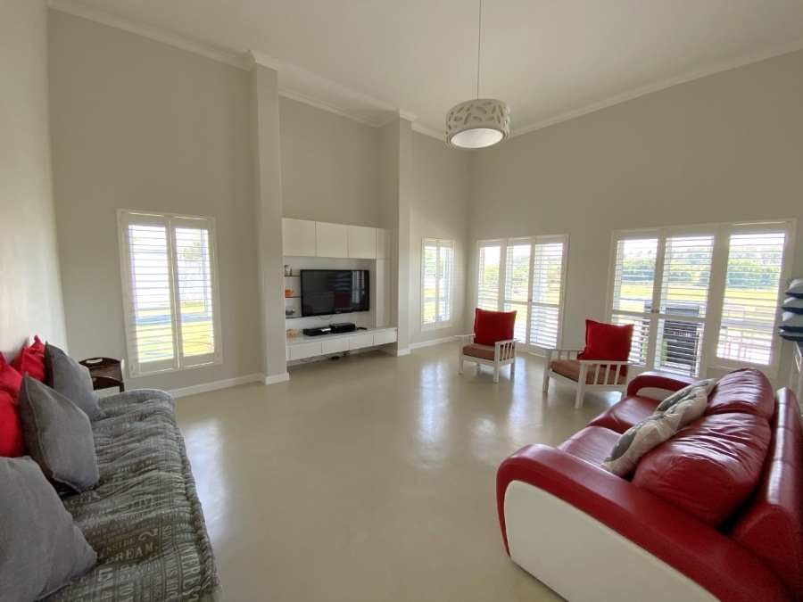 5 Bedroom Property for Sale in Dunblane Lifestyle and Equestrian Estate Gauteng