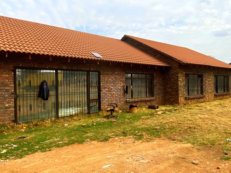 Commercial Property for Sale in Pomona AH Gauteng