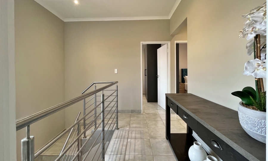 3 Bedroom Property for Sale in Sinoville Gauteng