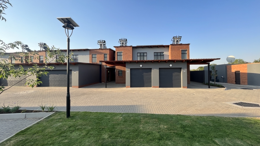 3 Bedroom Property for Sale in Sinoville Gauteng