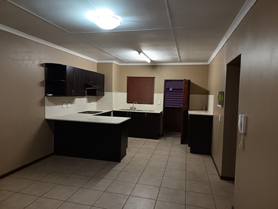 To Let 2 Bedroom Property for Rent in Meyerton Central Gauteng