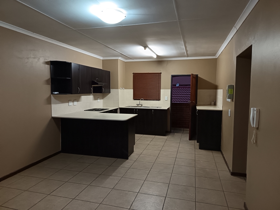 To Let 2 Bedroom Property for Rent in Meyerton Central Gauteng