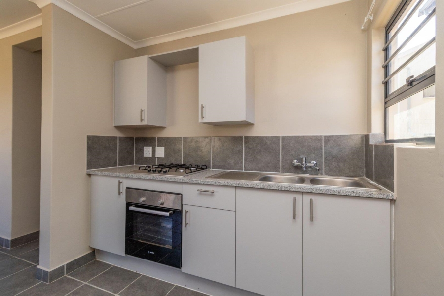 To Let 3 Bedroom Property for Rent in Noordwyk Gauteng