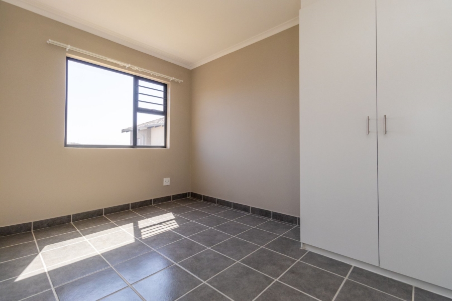 To Let 3 Bedroom Property for Rent in Noordwyk Gauteng