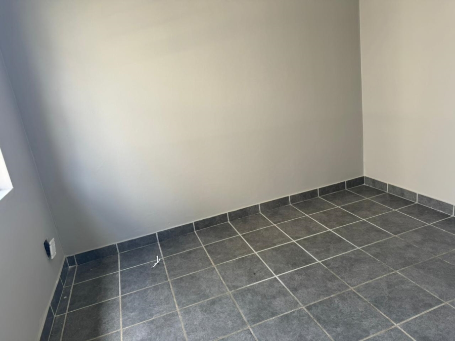 To Let 3 Bedroom Property for Rent in Noordwyk Gauteng