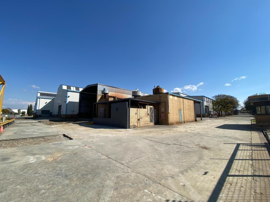 To Let commercial Property for Rent in Jet Park Gauteng