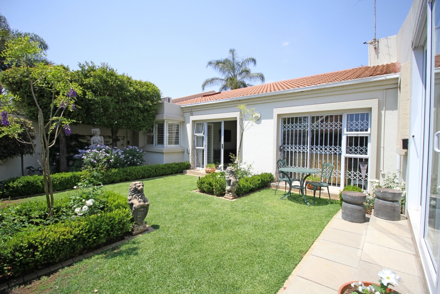 3 Bedroom Property for Sale in Oaklands Gauteng