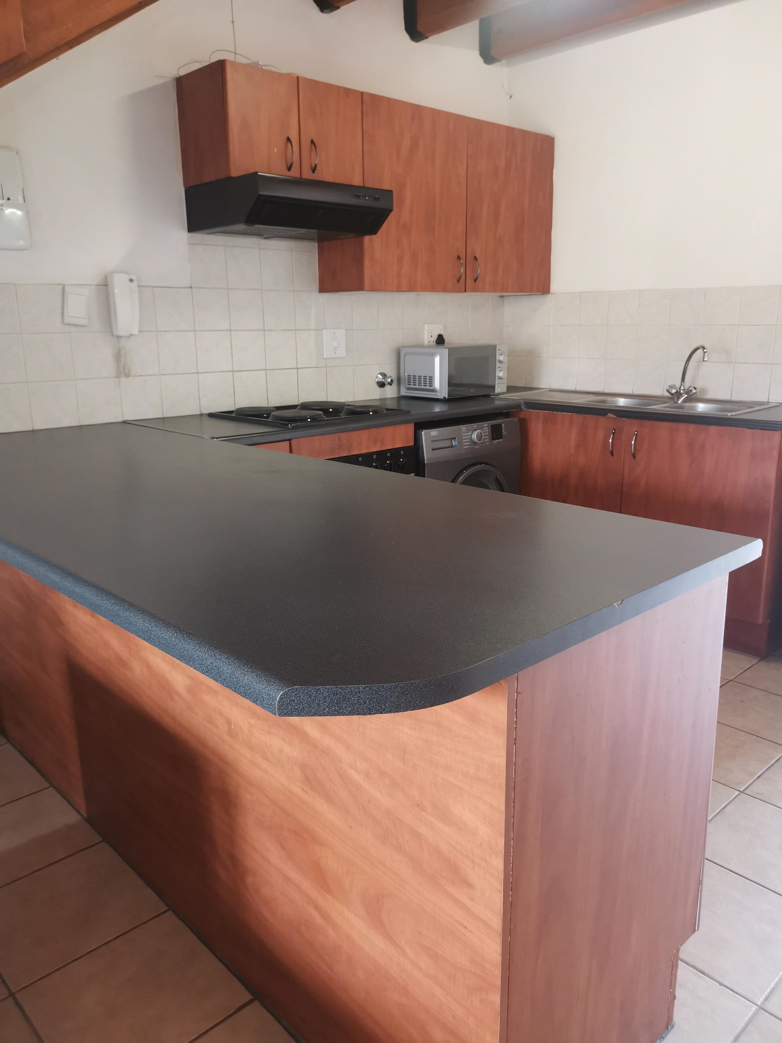 1 Bedroom Property for Sale in Halfway Gardens Gauteng