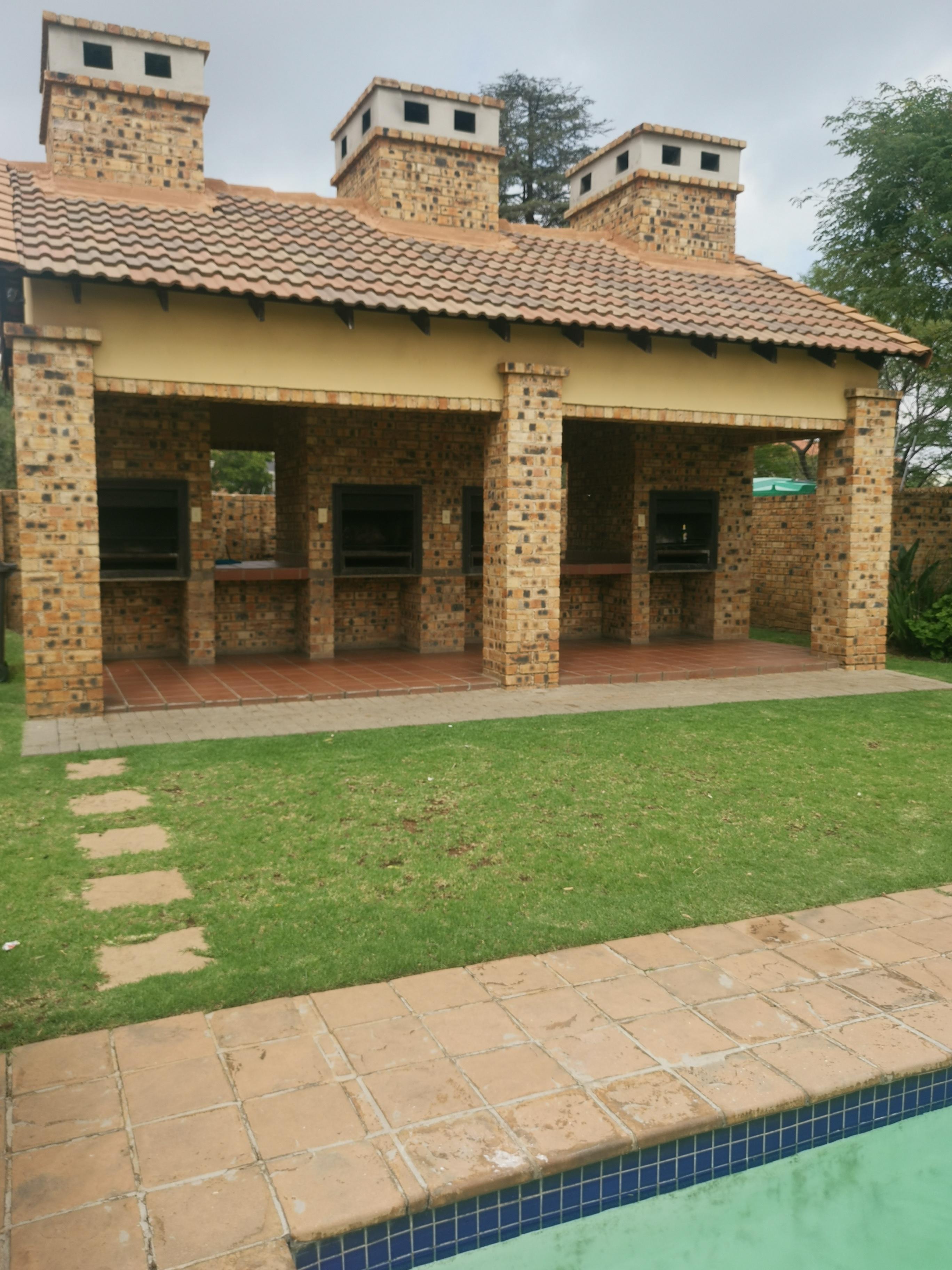 1 Bedroom Property for Sale in Halfway Gardens Gauteng