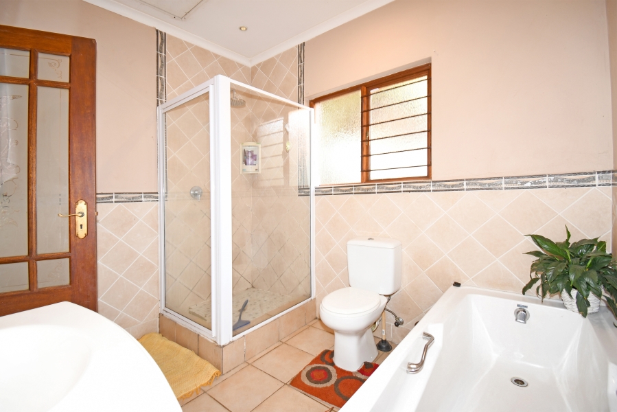 3 Bedroom Property for Sale in Northcliff Gauteng