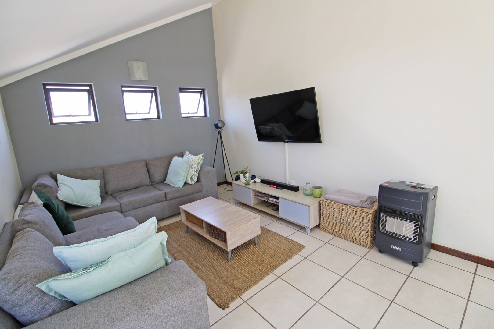 2 Bedroom Property for Sale in Bryanston Gauteng