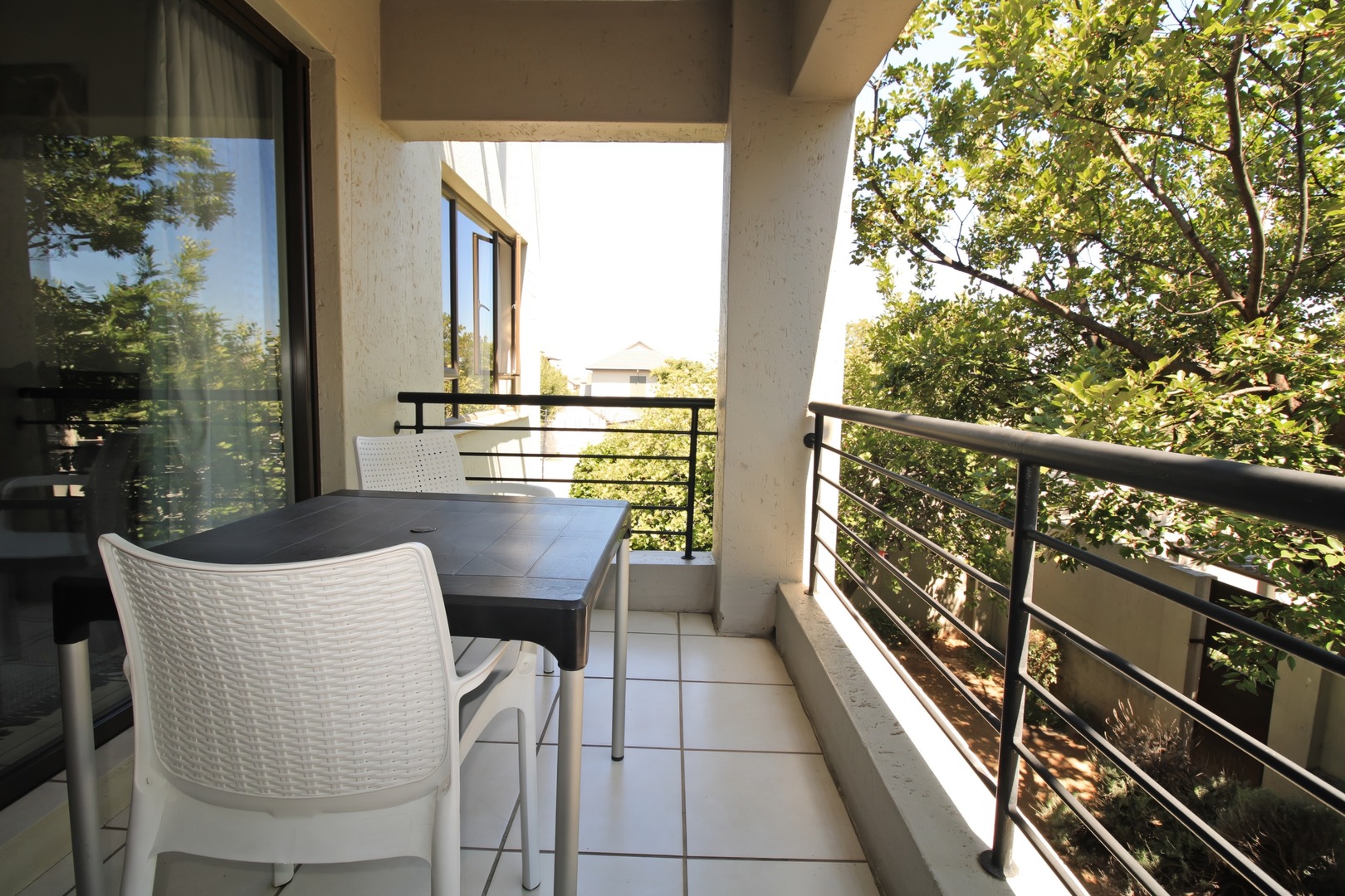 1 Bedroom Property for Sale in Lonehill Gauteng