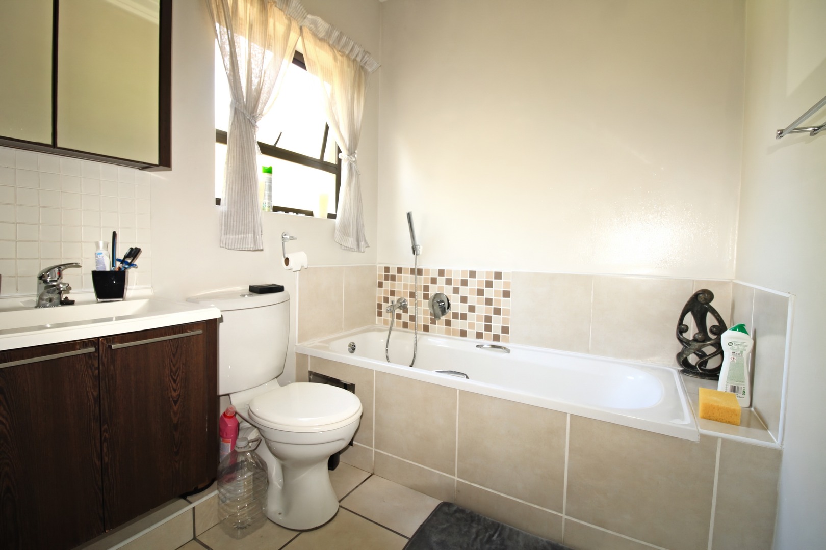 1 Bedroom Property for Sale in Lonehill Gauteng