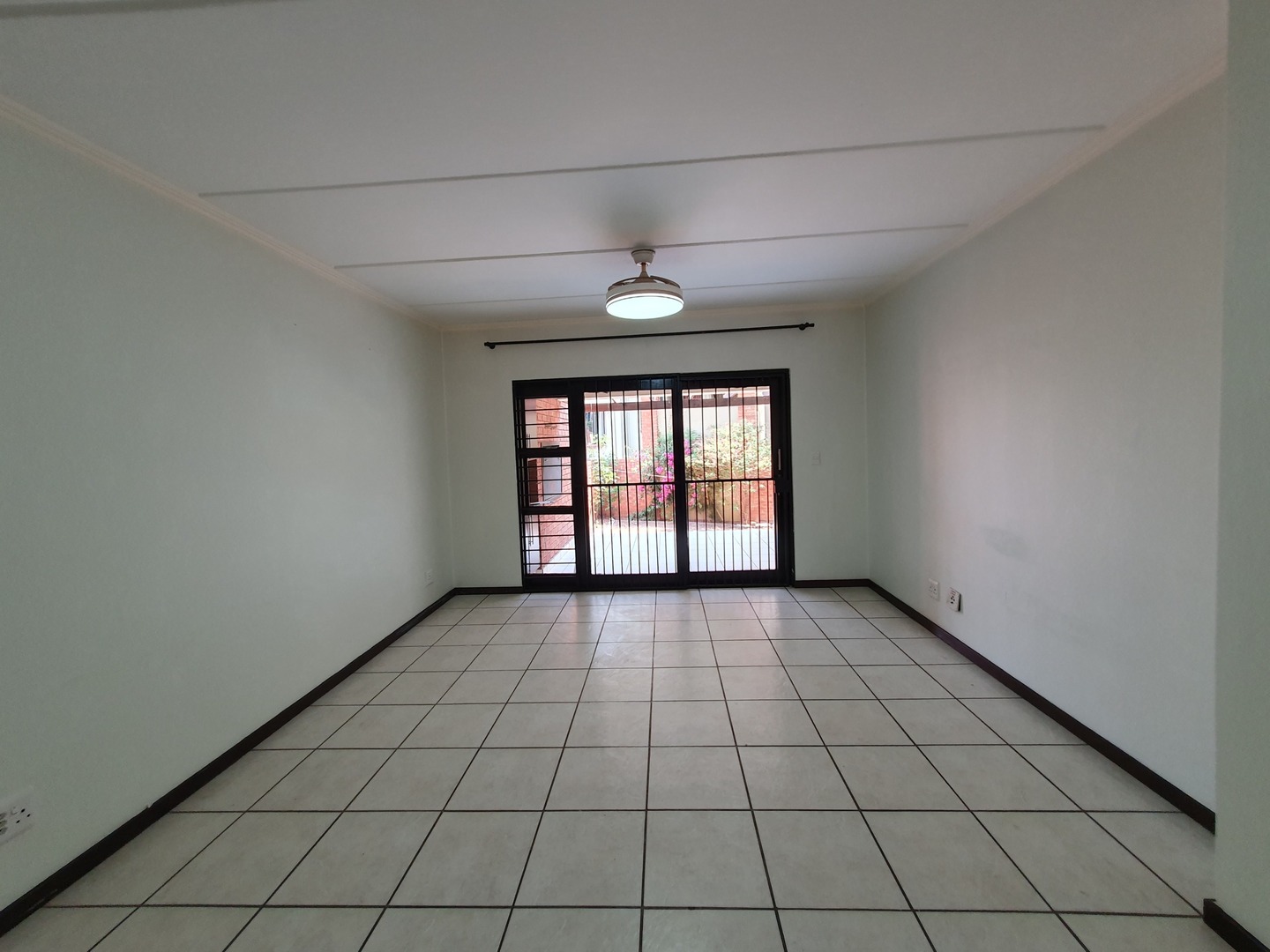 To Let 3 Bedroom Property for Rent in Sunninghill Gauteng