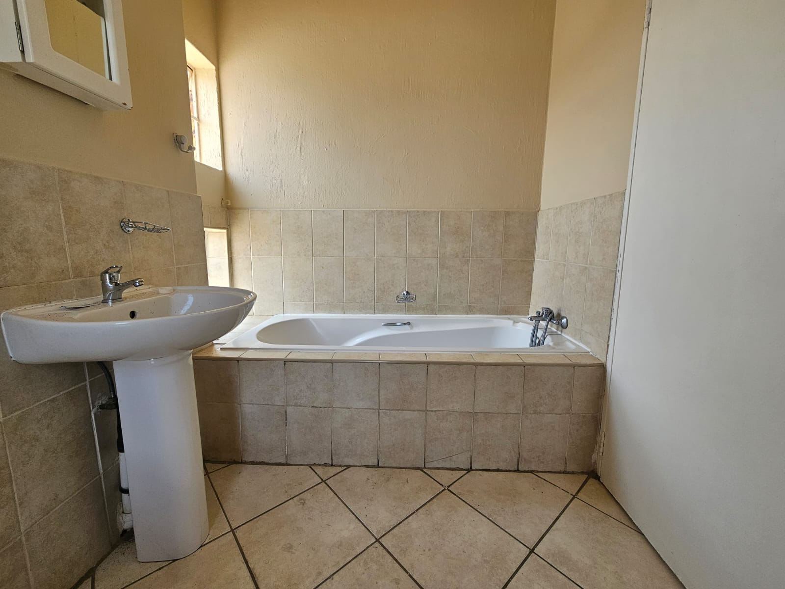 2 Bedroom Property for Sale in Laser Park Gauteng