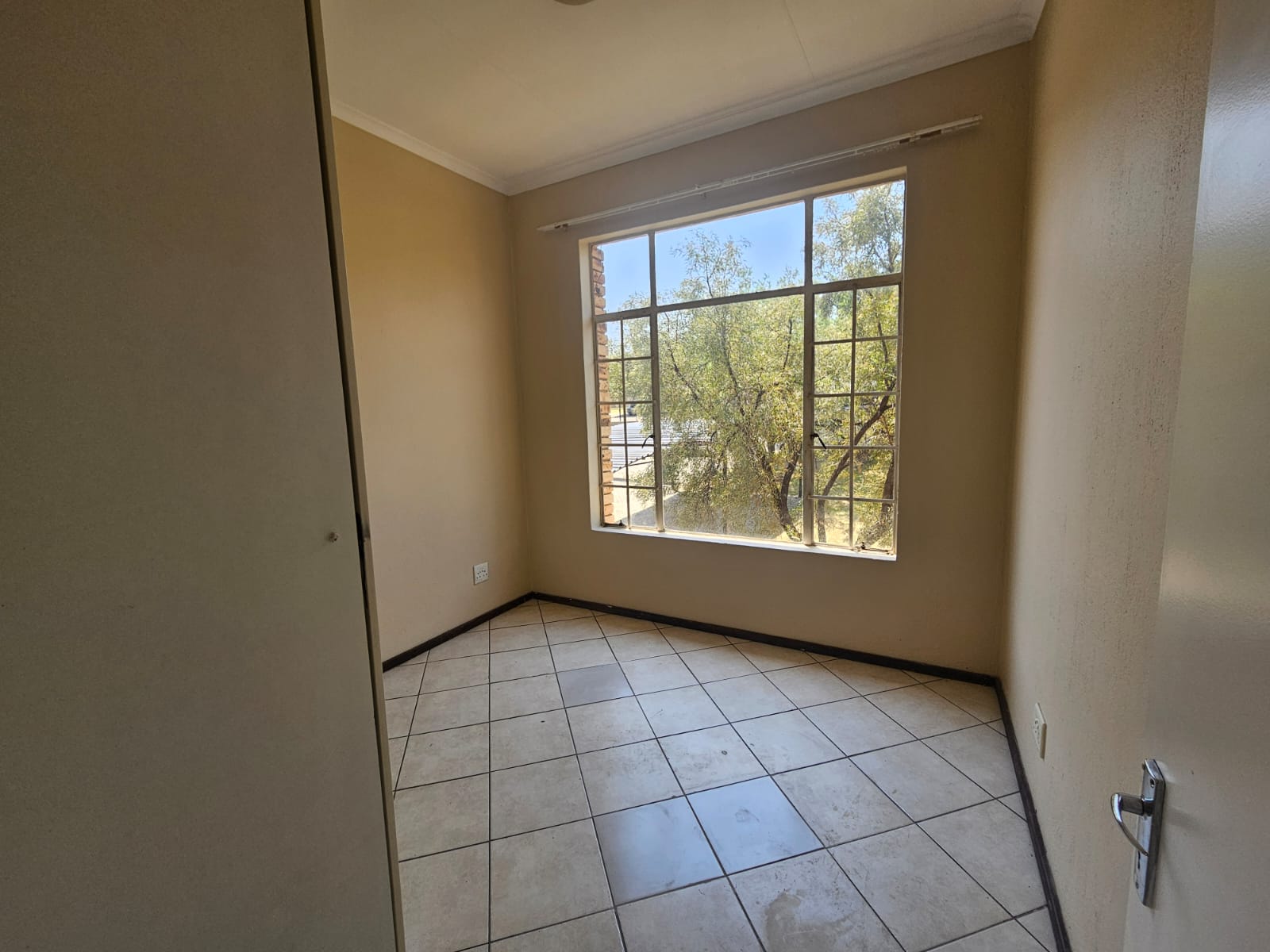 2 Bedroom Property for Sale in Laser Park Gauteng