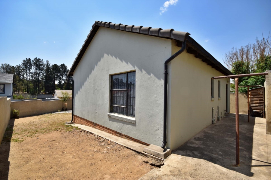 3 Bedroom Property for Sale in Bloubosrand Gauteng