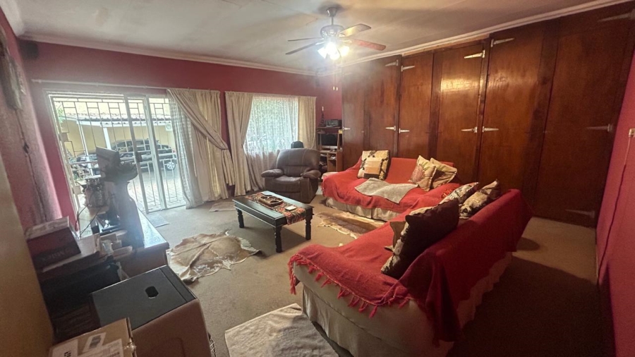 3 Bedroom Property for Sale in Bardene Gauteng