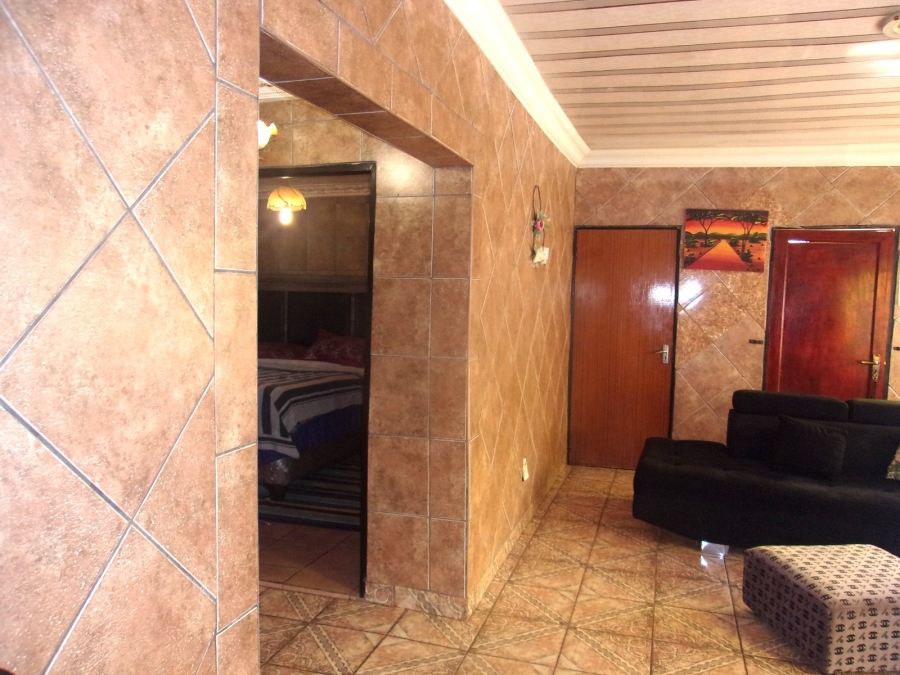 3 Bedroom Property for Sale in Siluma View Gauteng