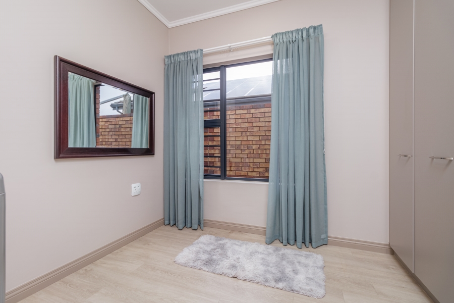 3 Bedroom Property for Sale in Olievenpoort Gauteng