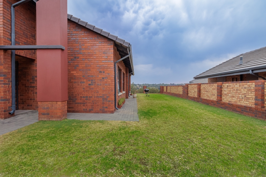 3 Bedroom Property for Sale in Olievenpoort Gauteng