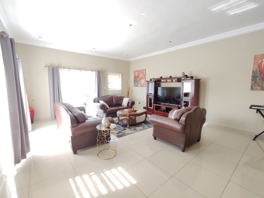 3 Bedroom Property for Sale in Ruimsig Country Estate Gauteng