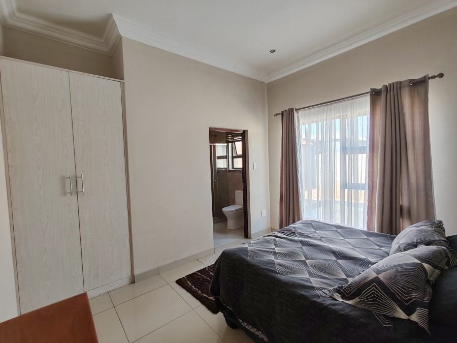 3 Bedroom Property for Sale in Ruimsig Country Estate Gauteng